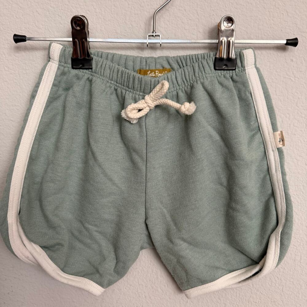 Little Road Co. (LuLu and Roo) Size 4T Retro Shorts